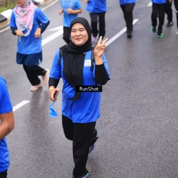 Runner Photo 7941981