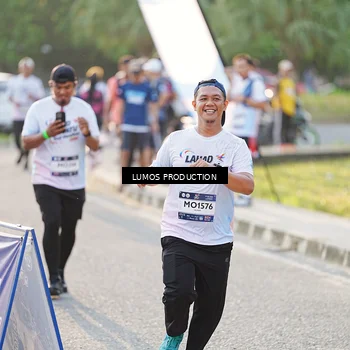 Runner Photo 7941982