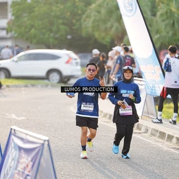 Runner Photo 7941990
