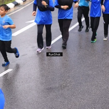 Runner Photo 7942002
