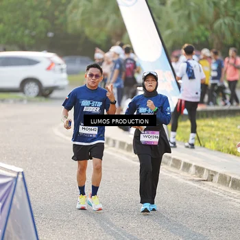 Runner Photo 7942004
