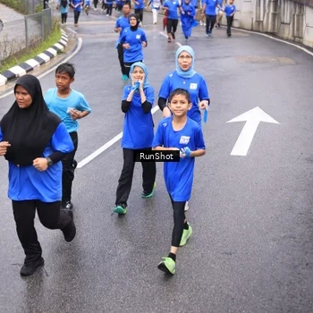 Runner Photo 7942034