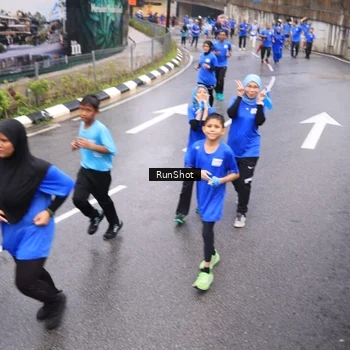 Runner Photo 7942054