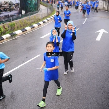 Runner Photo 7942068