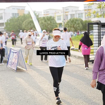 Runner Photo 7942080