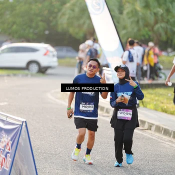 Runner Photo 7942083