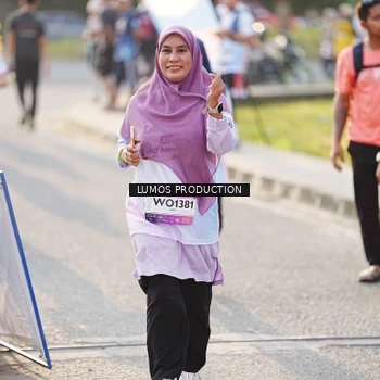 Runner Photo 7942084