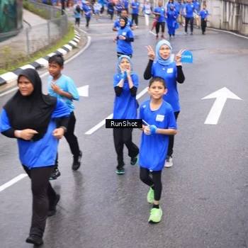 Runner Photo 7942085
