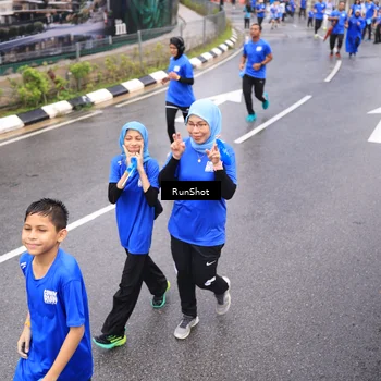 Runner Photo 7942105