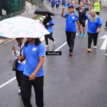Runner Photo 7942129