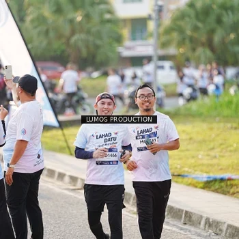 Runner Photo 7942132