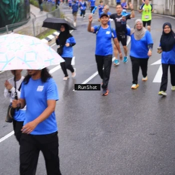 Runner Photo 7942133