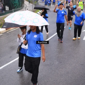 Runner Photo 7942157