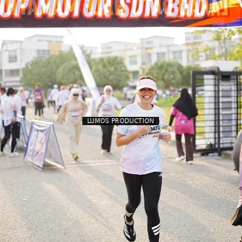 Runner Photo 7942158