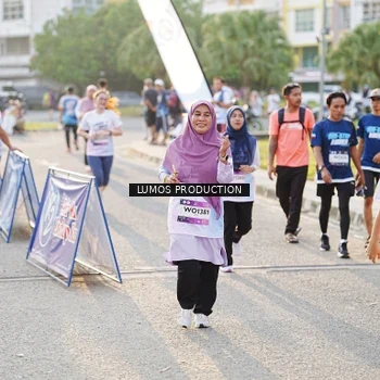 Runner Photo 7942163