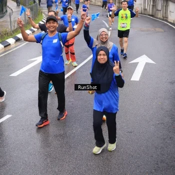 Runner Photo 7942172