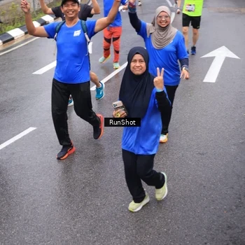 Runner Photo 7942173