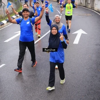 Runner Photo 7942176