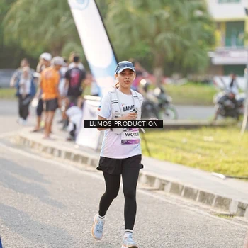 Runner Photo 7942183