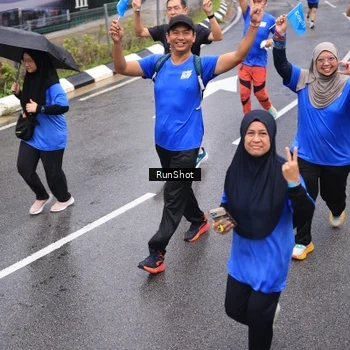 Runner Photo 7942194