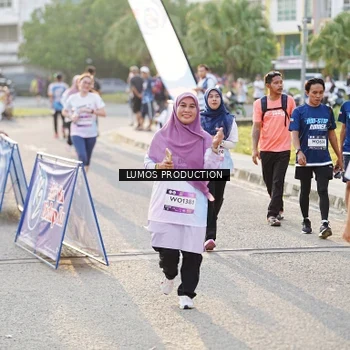 Runner Photo 7942197
