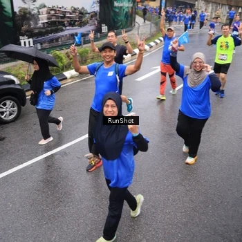 Runner Photo 7942198