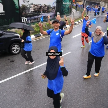 Runner Photo 7942205