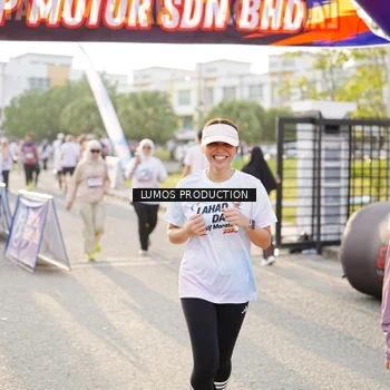 Runner Photo 7942210