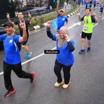 Runner Photo 7942225