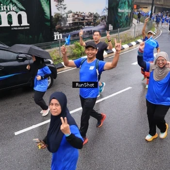 Runner Photo 7942233