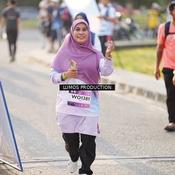 Runner Photo 7942248