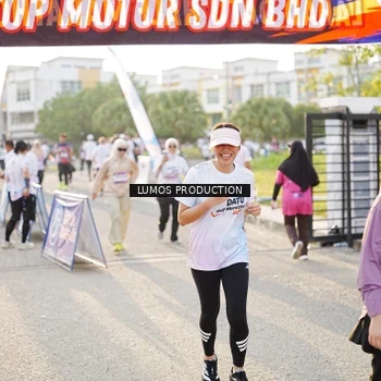 Runner Photo 7942257