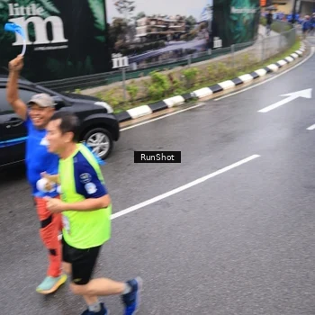 Runner Photo 7942266