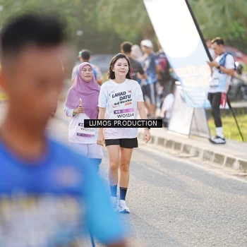 Runner Photo 7942282