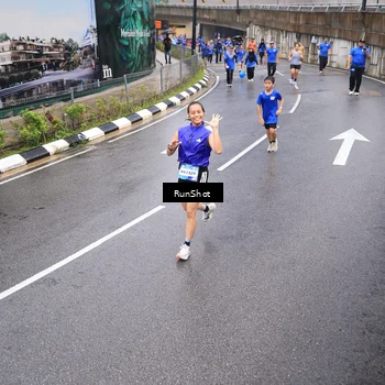 Runner Photo 7942286