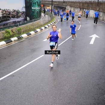 Runner Photo 7942289