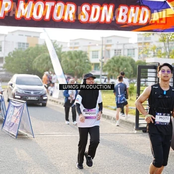 Runner Photo 7942294