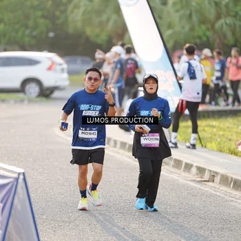Runner Photo 7942304