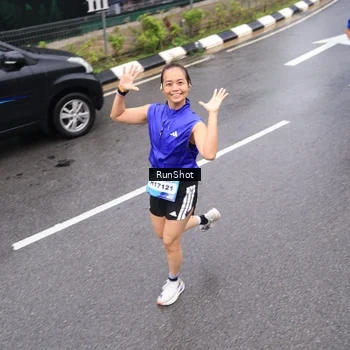 Runner Photo 7942305