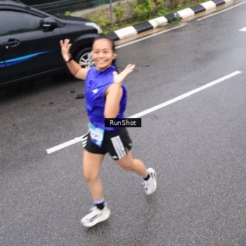 Runner Photo 7942309