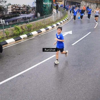 Runner Photo 7942311