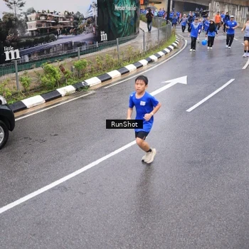 Runner Photo 7942318