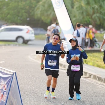 Runner Photo 7942320
