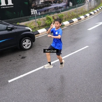 Runner Photo 7942332