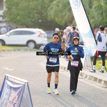 Runner Photo 7942350