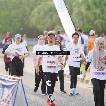 Runner Photo 7942352