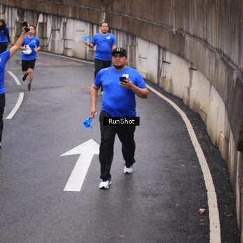 Runner Photo 7942377