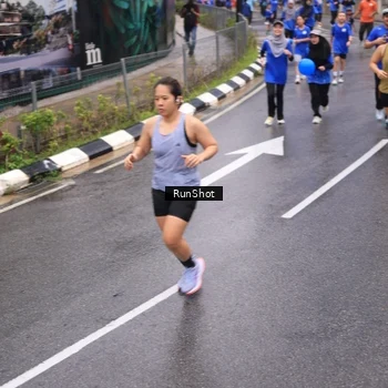 Runner Photo 7942378