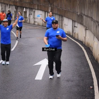 Runner Photo 7942380