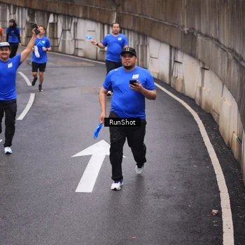 Runner Photo 7942384